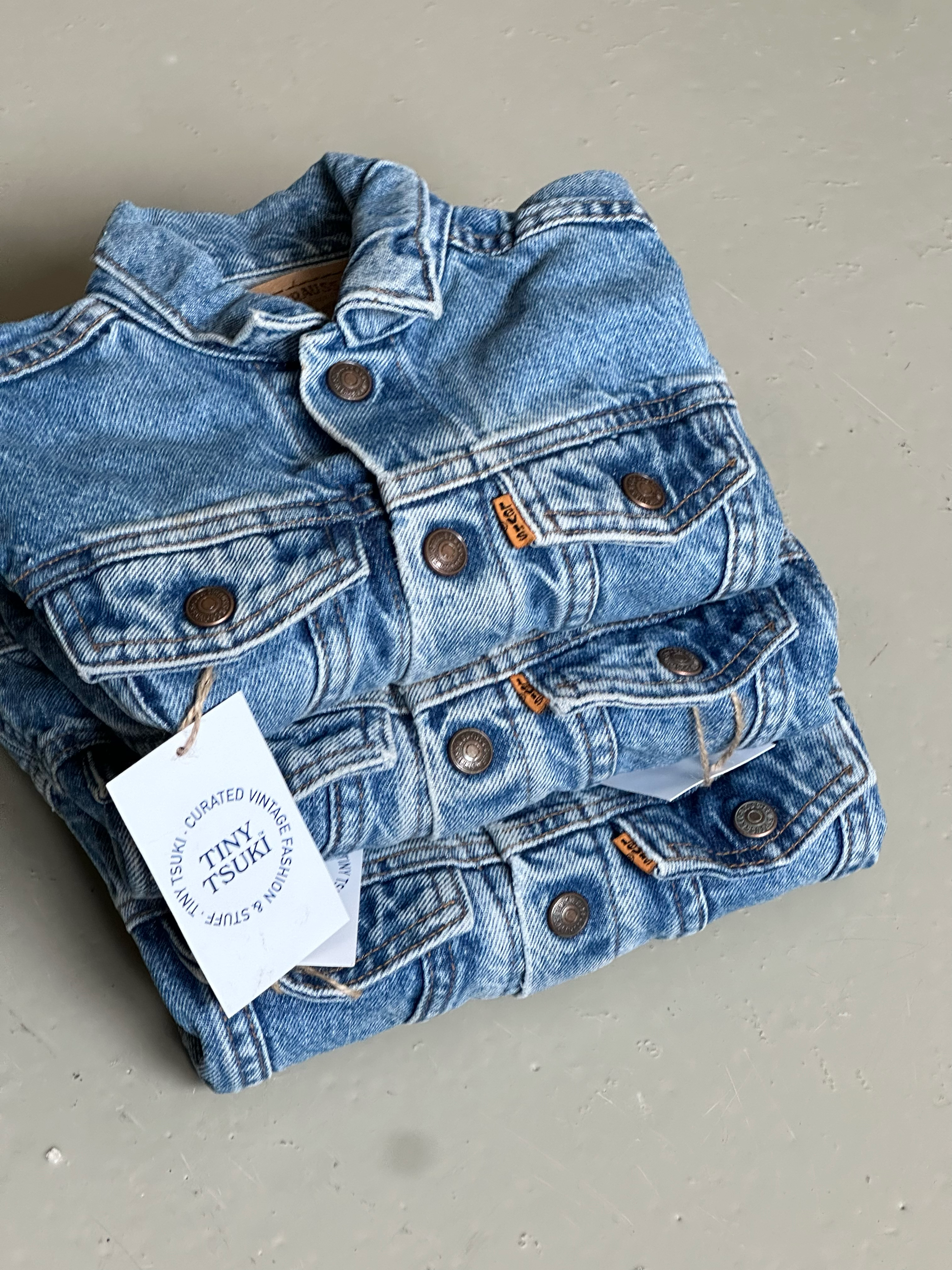 Levi's – Tiny Tsuki