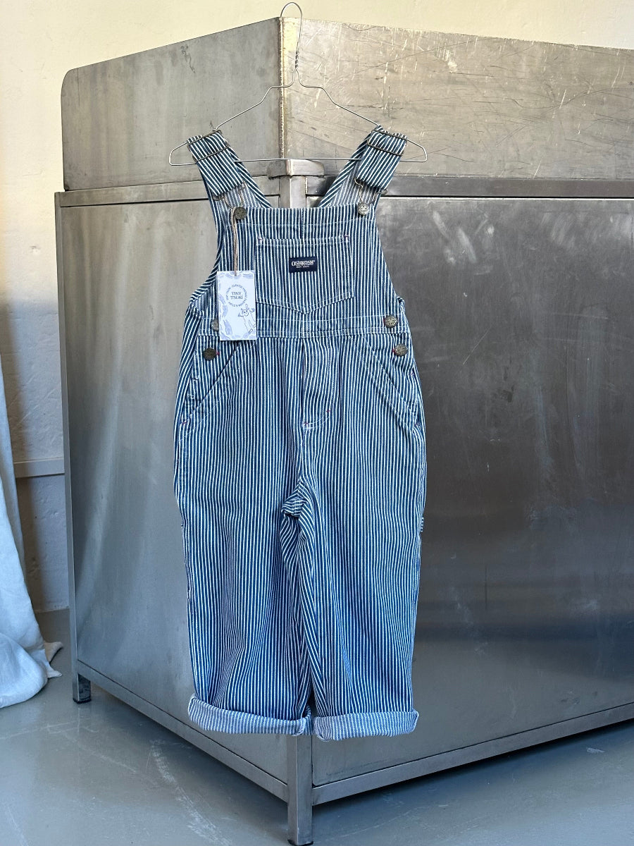 半額販売中 OSHKOSH B'GOSH OVERALLS ブリキ 看板 復刻品 US雑貨